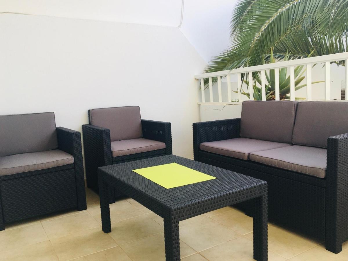 Vivienda Vacacional Rose Коста Тегисе Екстериор снимка